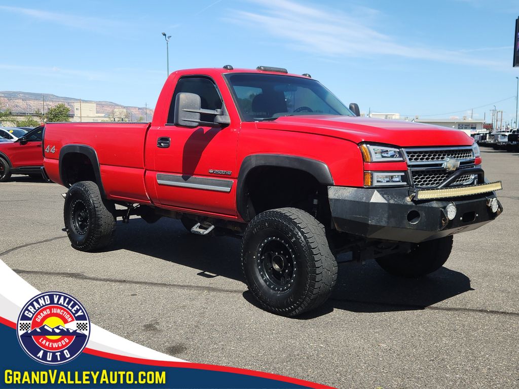 2005 Chevrolet Silverado HD Work 4WD Regular Cab LWB's photo