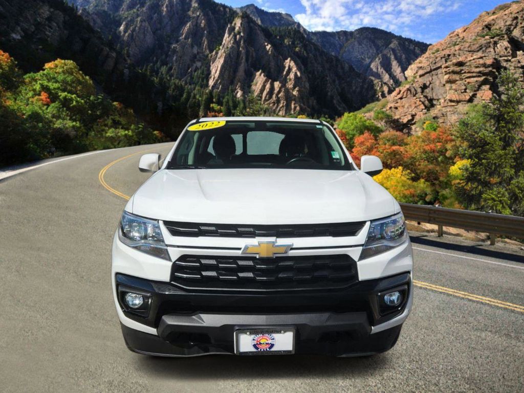 2022 Chevrolet Colorado LT - Photo 6