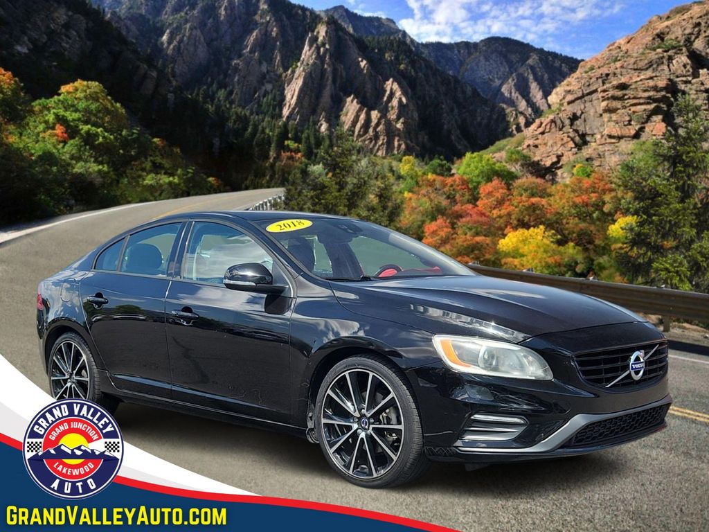2018 Volvo S60 T5 Dynamic's photo
