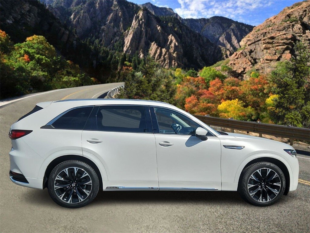 2024 Mazda CX-90 3.3 Turbo S photo 2
