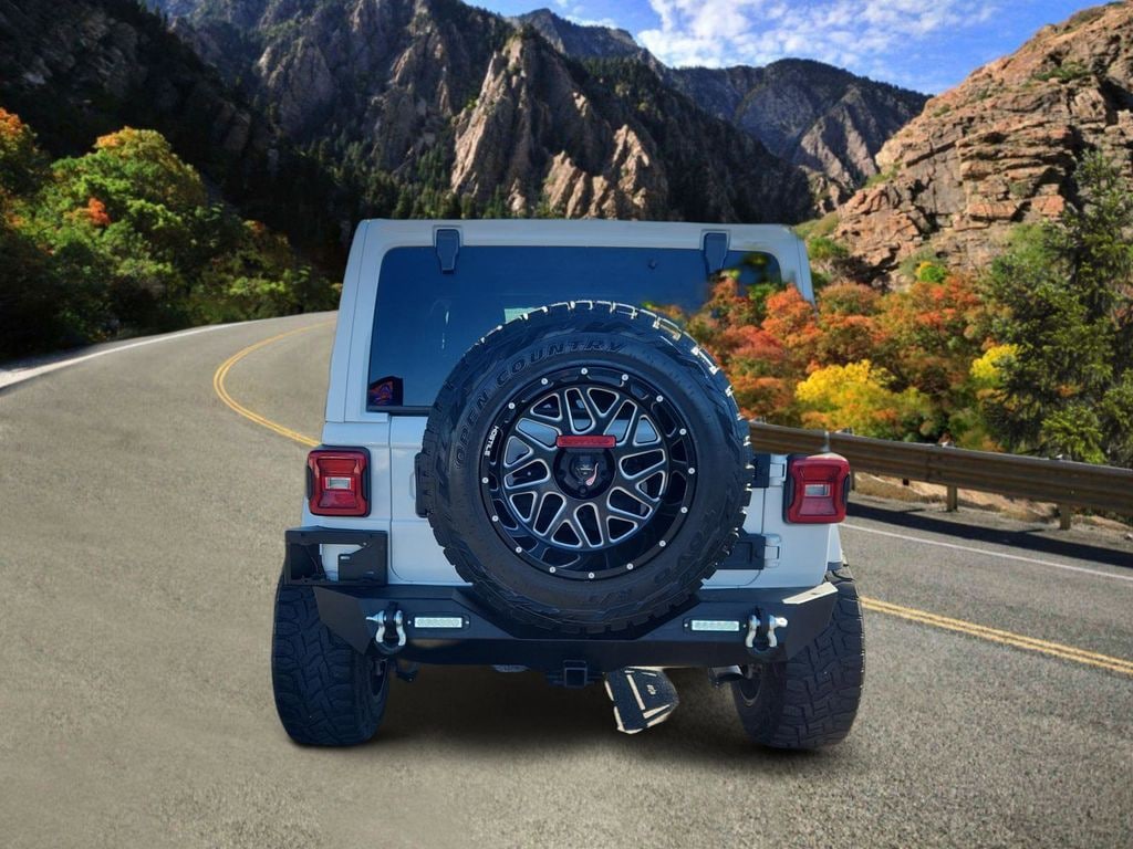 Used 2020 Jeep Wrangler Unlimited Sahara SUV