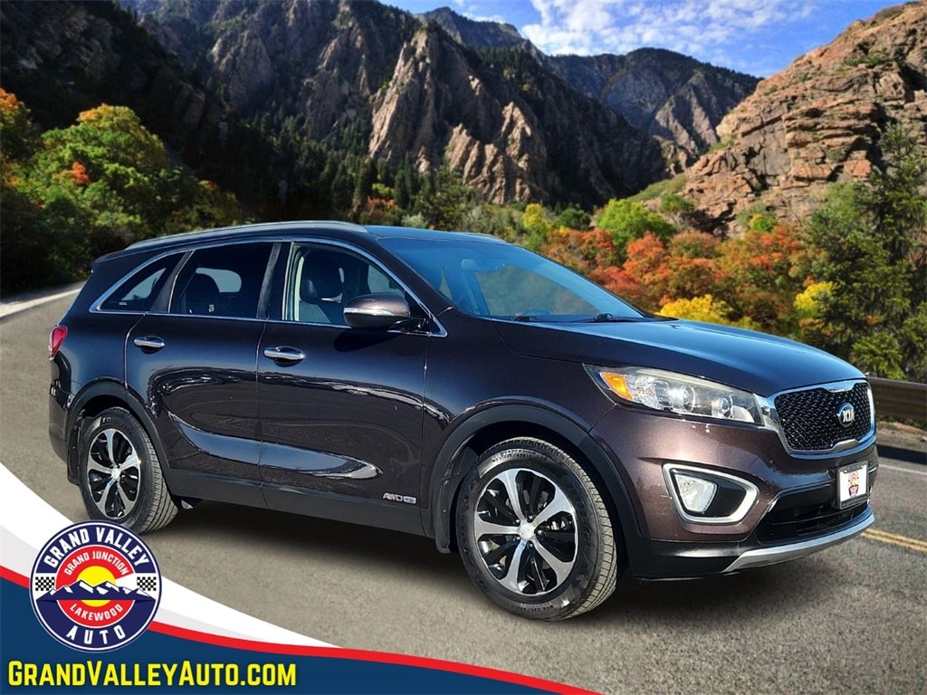 2016 Kia Sorento EX's photo