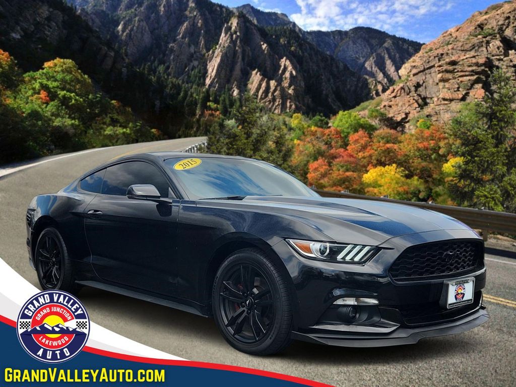 2015 Ford Mustang EcoBoost Coupe's photo