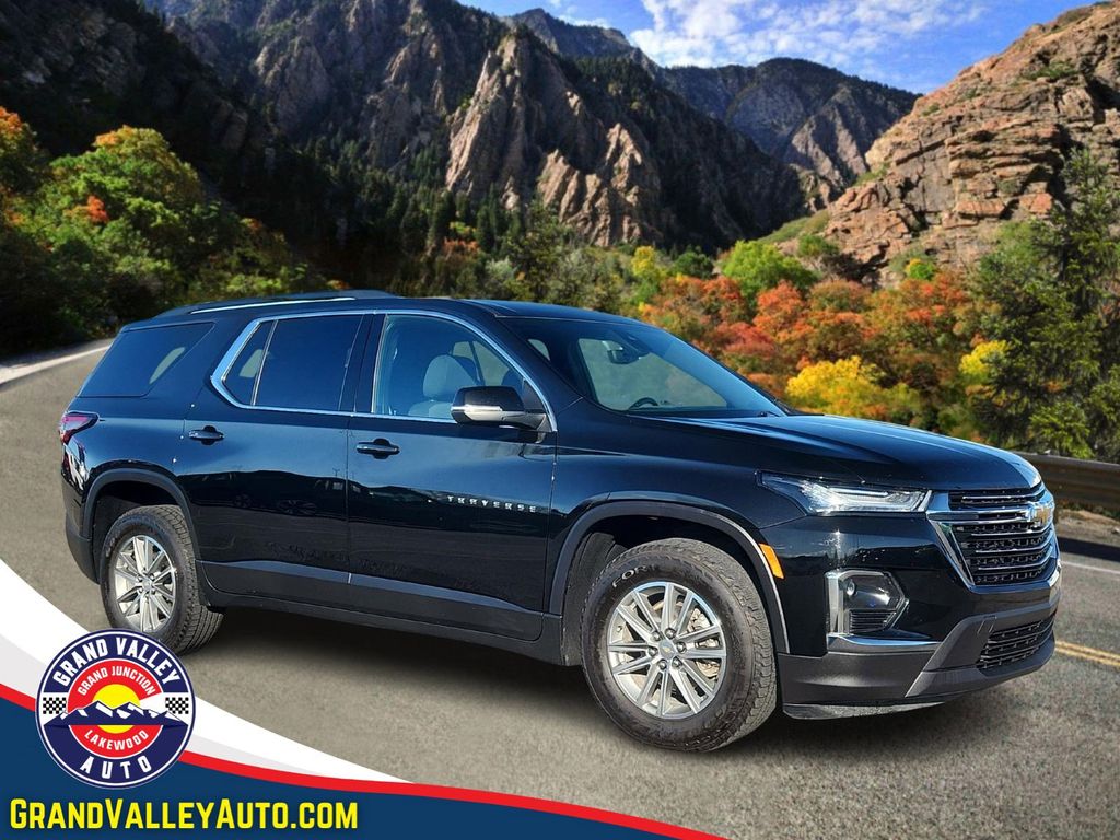 2023 Chevrolet Traverse 1LT's photo