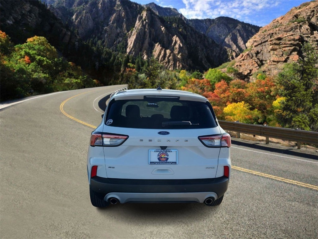 Used 2021 Ford Escape SE SUV