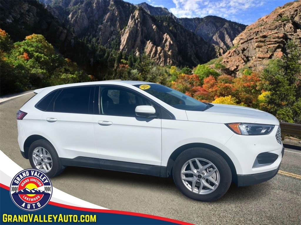 2023 Ford Edge