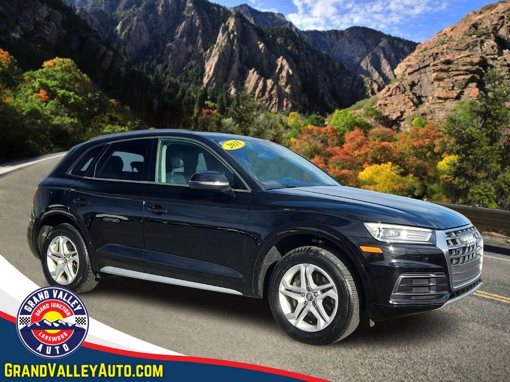 2018 Audi Q5 Premium's photo