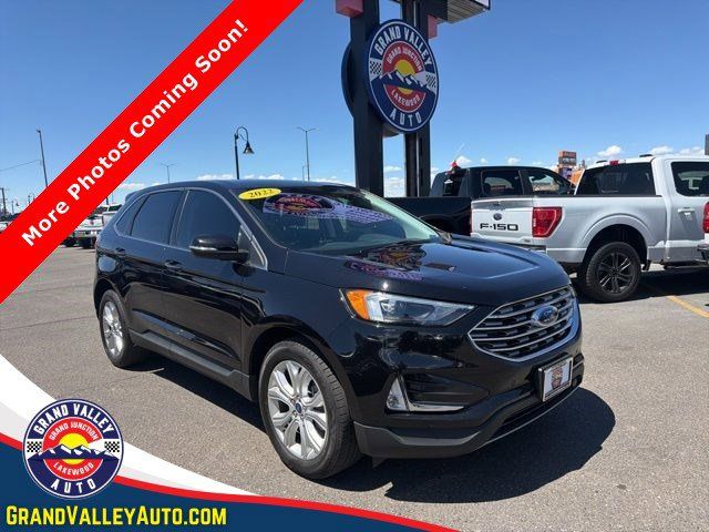 2022 Ford Edge Titanium AWD's photo