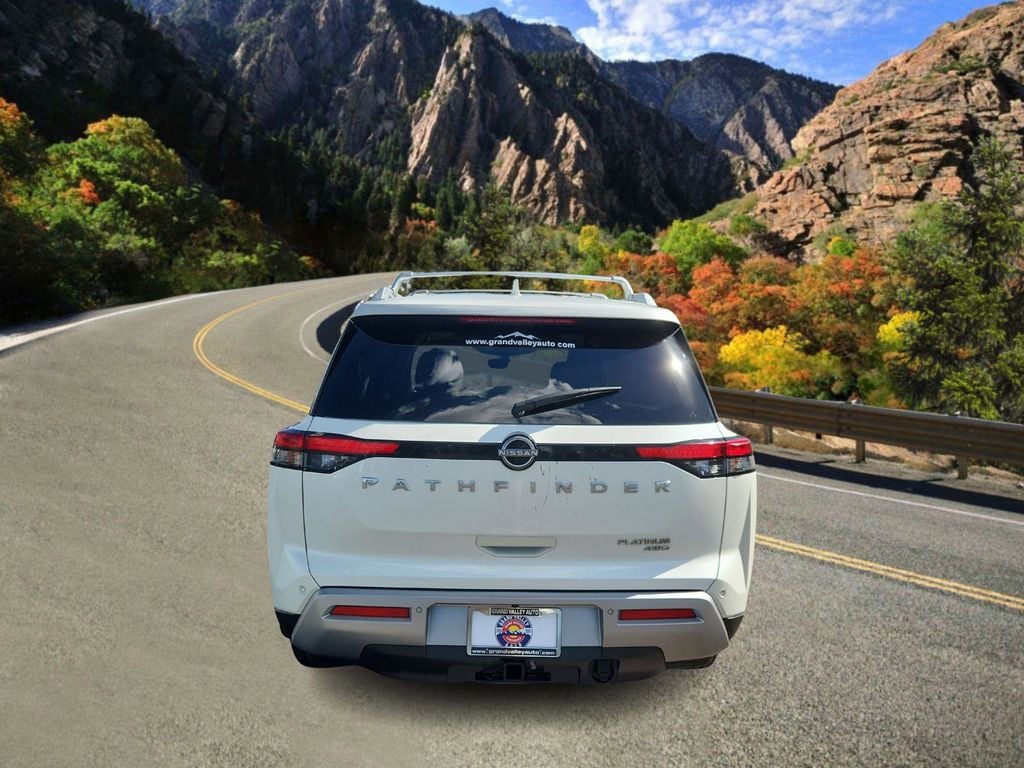 Used 2022 Nissan Pathfinder Platinum SUV