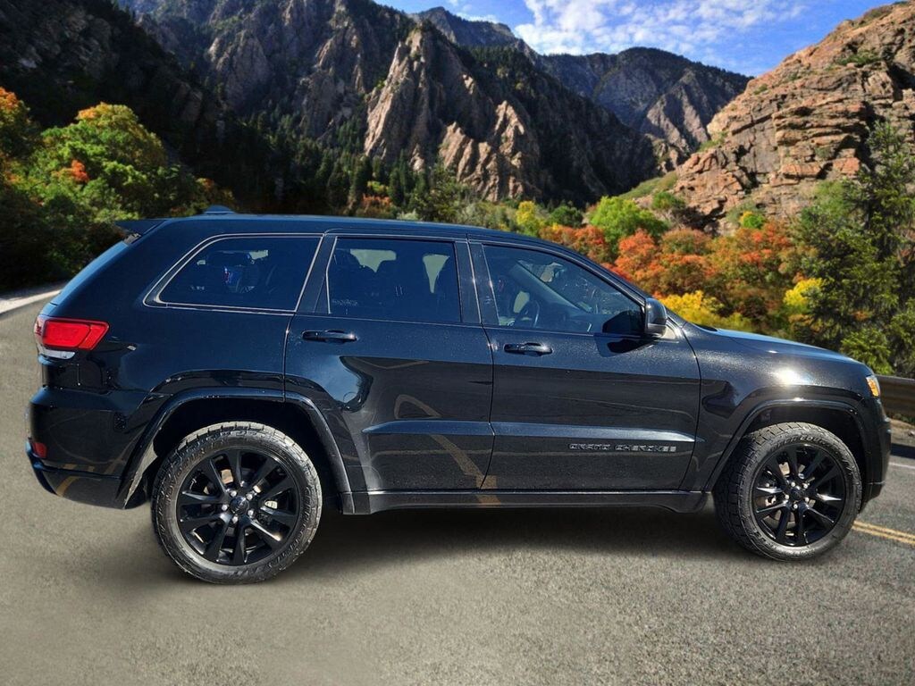 Used 2017 Jeep Grand Cherokee SUV
