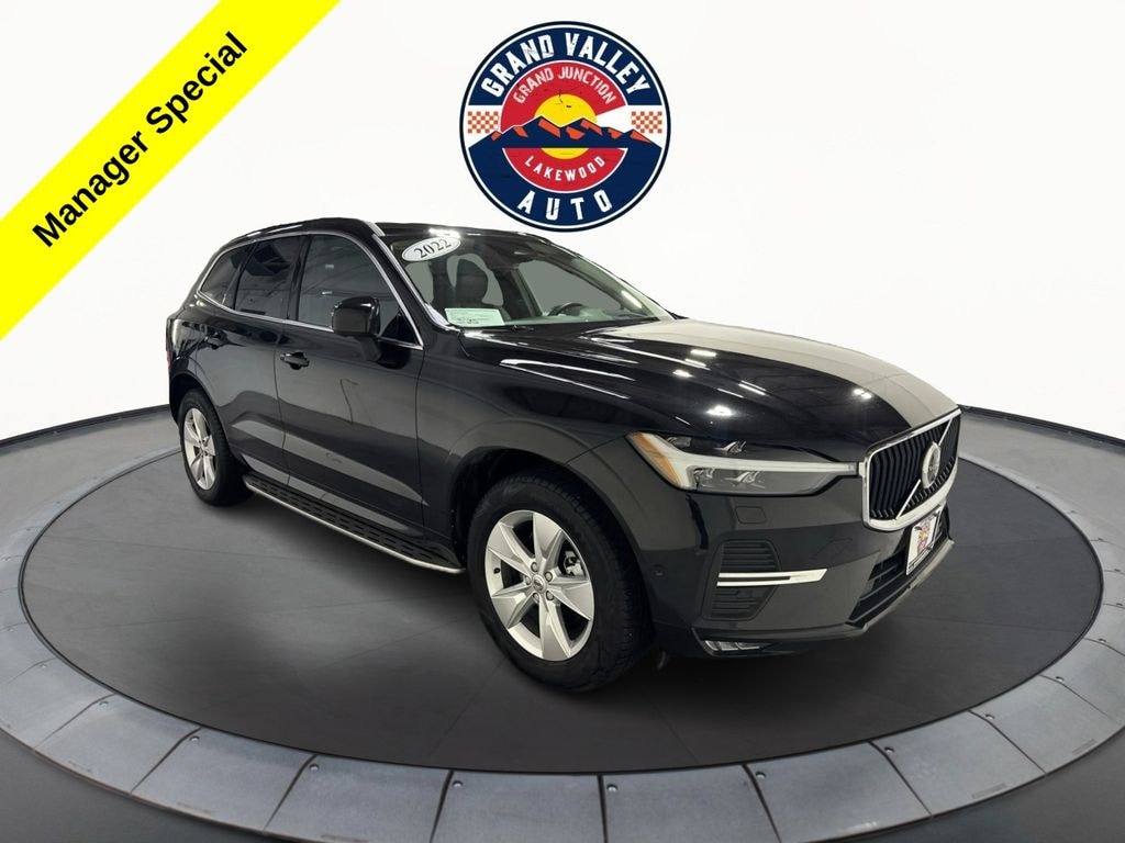 Used 2022 Volvo XC60 B5 Momentum SUV