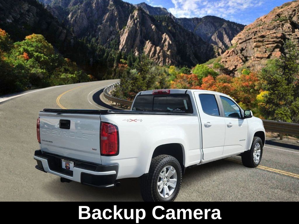 2022 Chevrolet Colorado LT photo 3