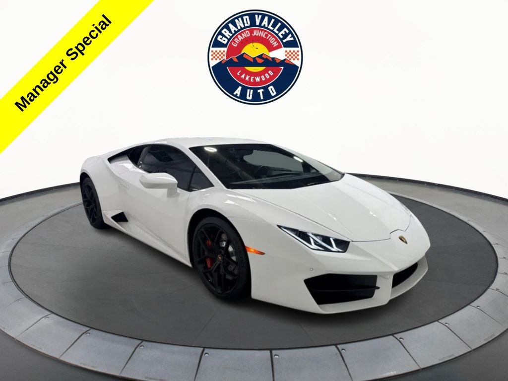 2017 Lamborghini Huracan LP 580-2 Coupe's photo