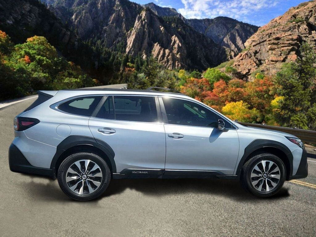 Used 2025 Subaru Outback Limited SUV