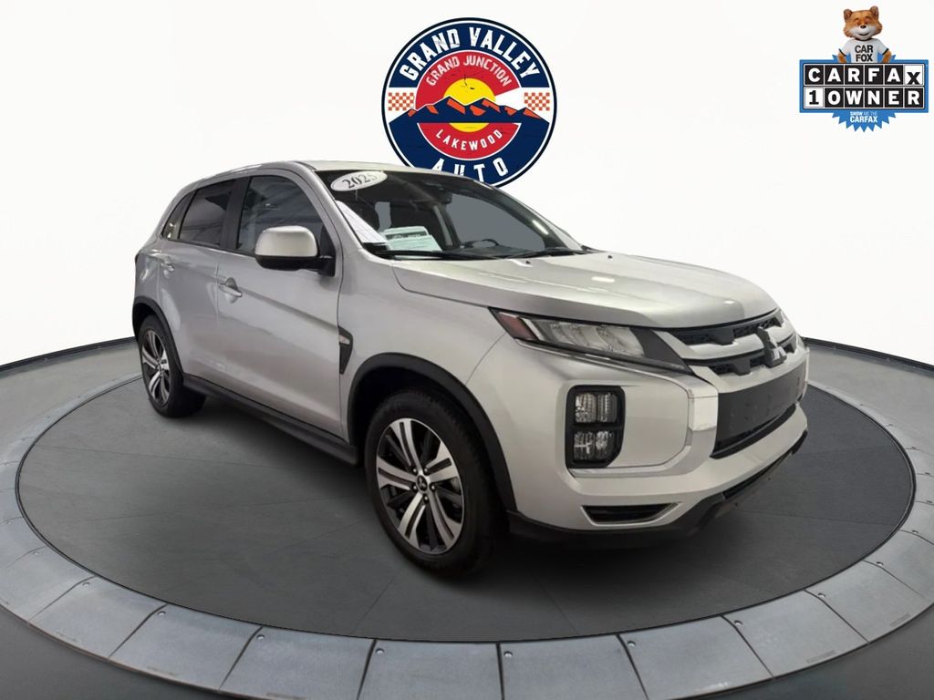 2025 Mitsubishi Outlander Sport 2.0 LE AWC CVT's photo
