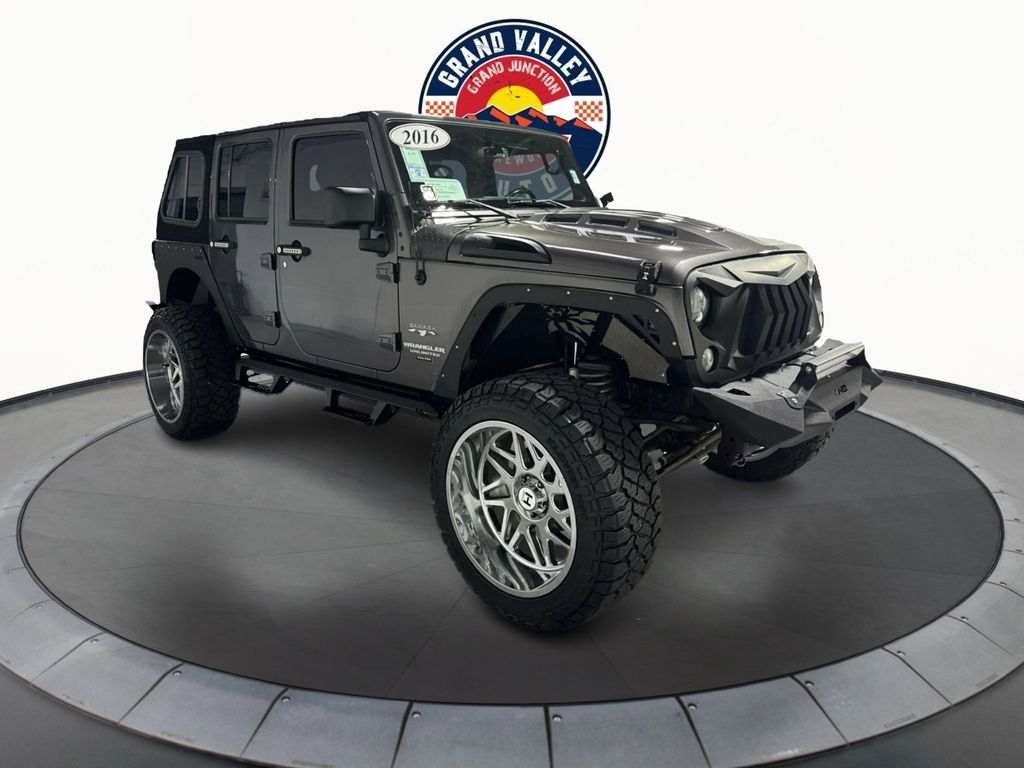 2016 Jeep Wrangler Sahara's photo