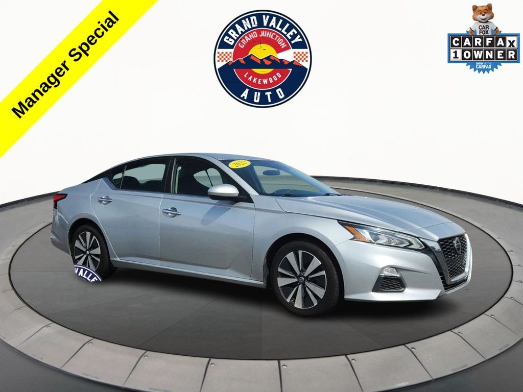 Used 2022 Nissan Altima 2.5 SV Sedan