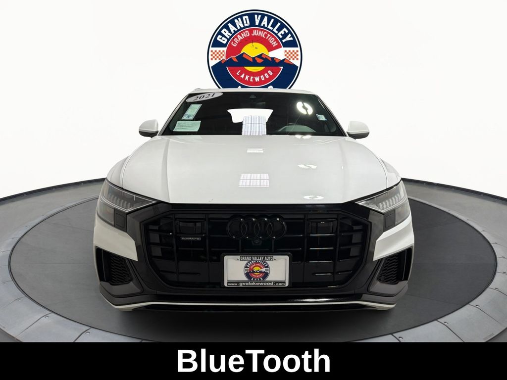 2021 Audi Q8 55 Premium Plus photo 3