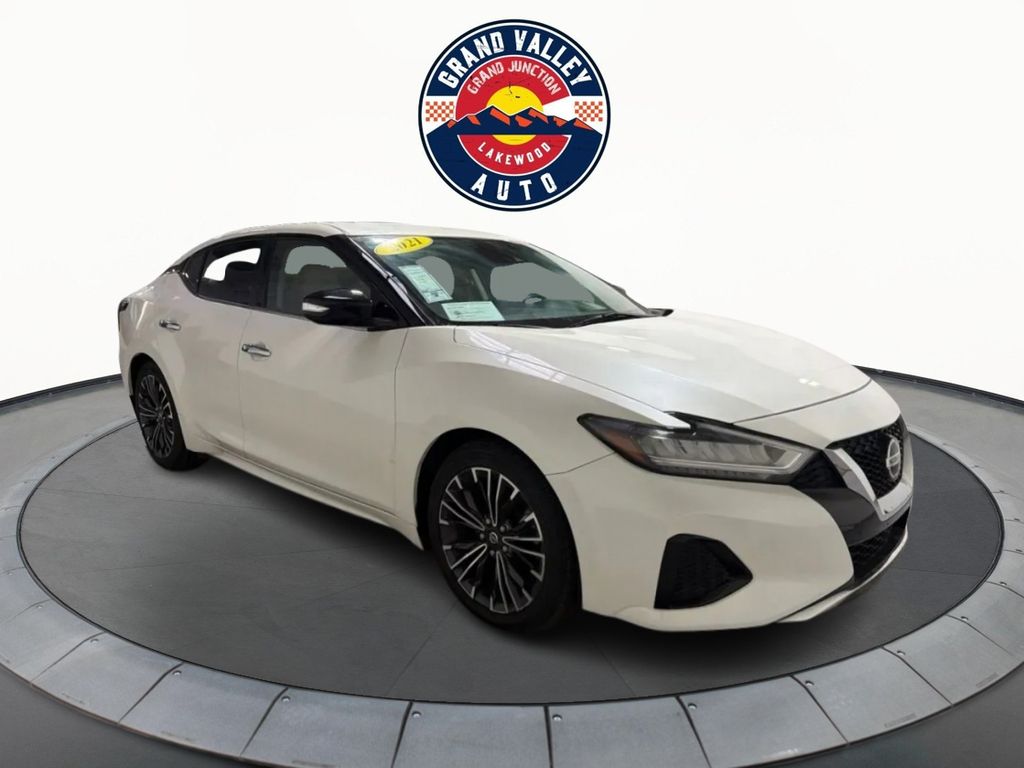 2021 Nissan Maxima SV