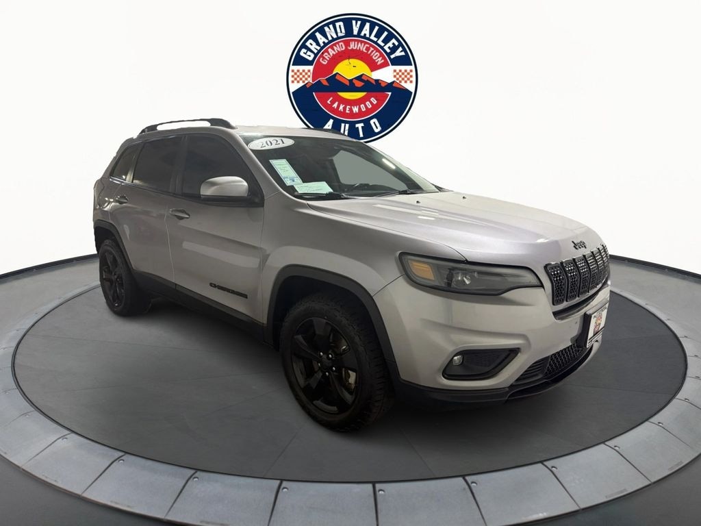 Used 2021 Jeep Cherokee Altitude SUV