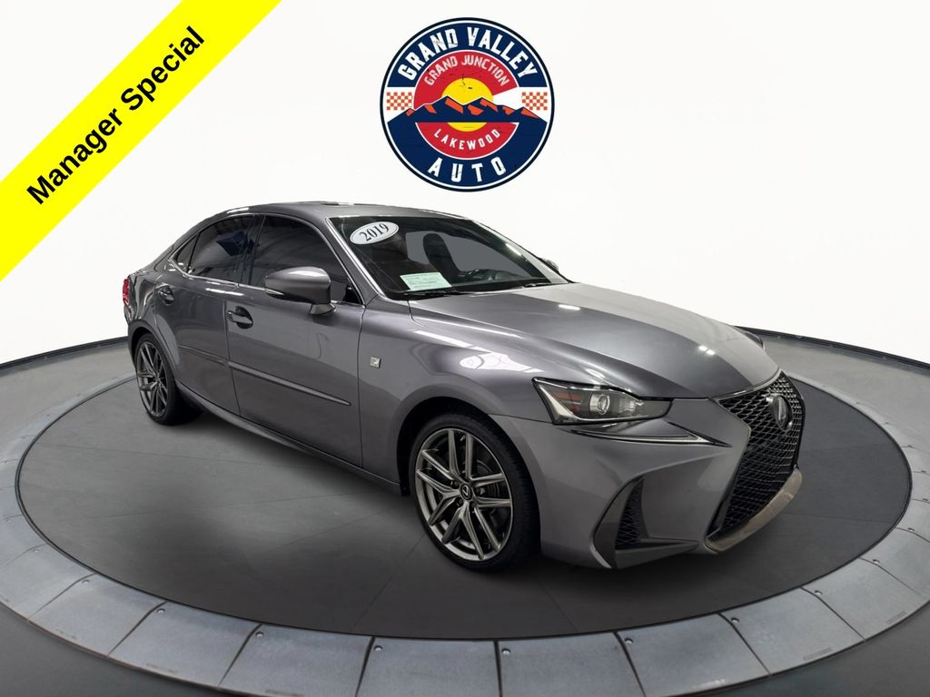 2019 Lexus IS