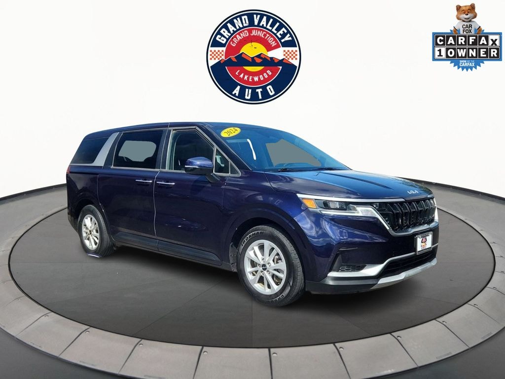 Used 2024 Kia Carnival LX Minivan/Van