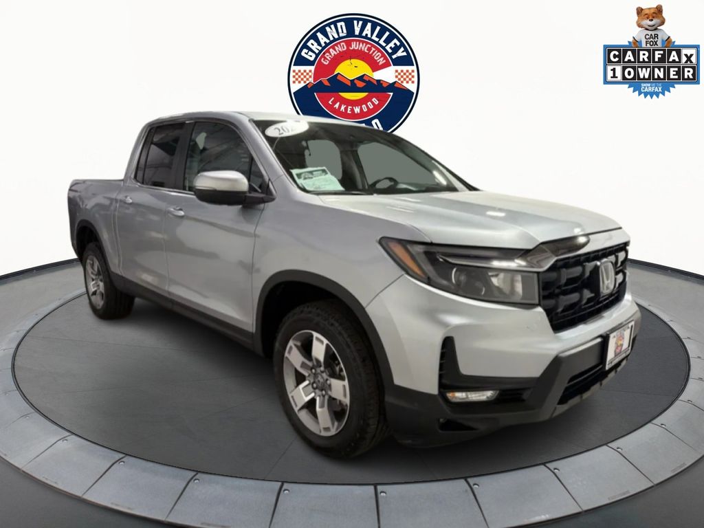 2025 Honda Ridgeline RTL AWD's photo