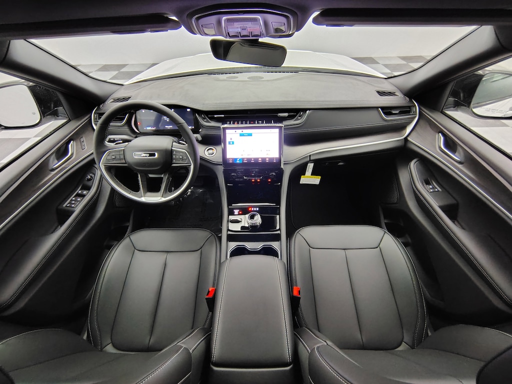 New 2025 Jeep Grand Cherokee Limited SUV