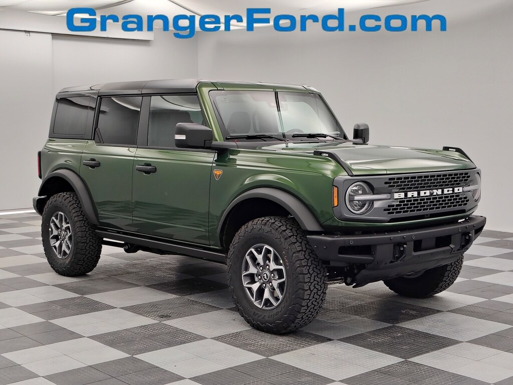 New 2025 Ford Bronco Badlands SUV