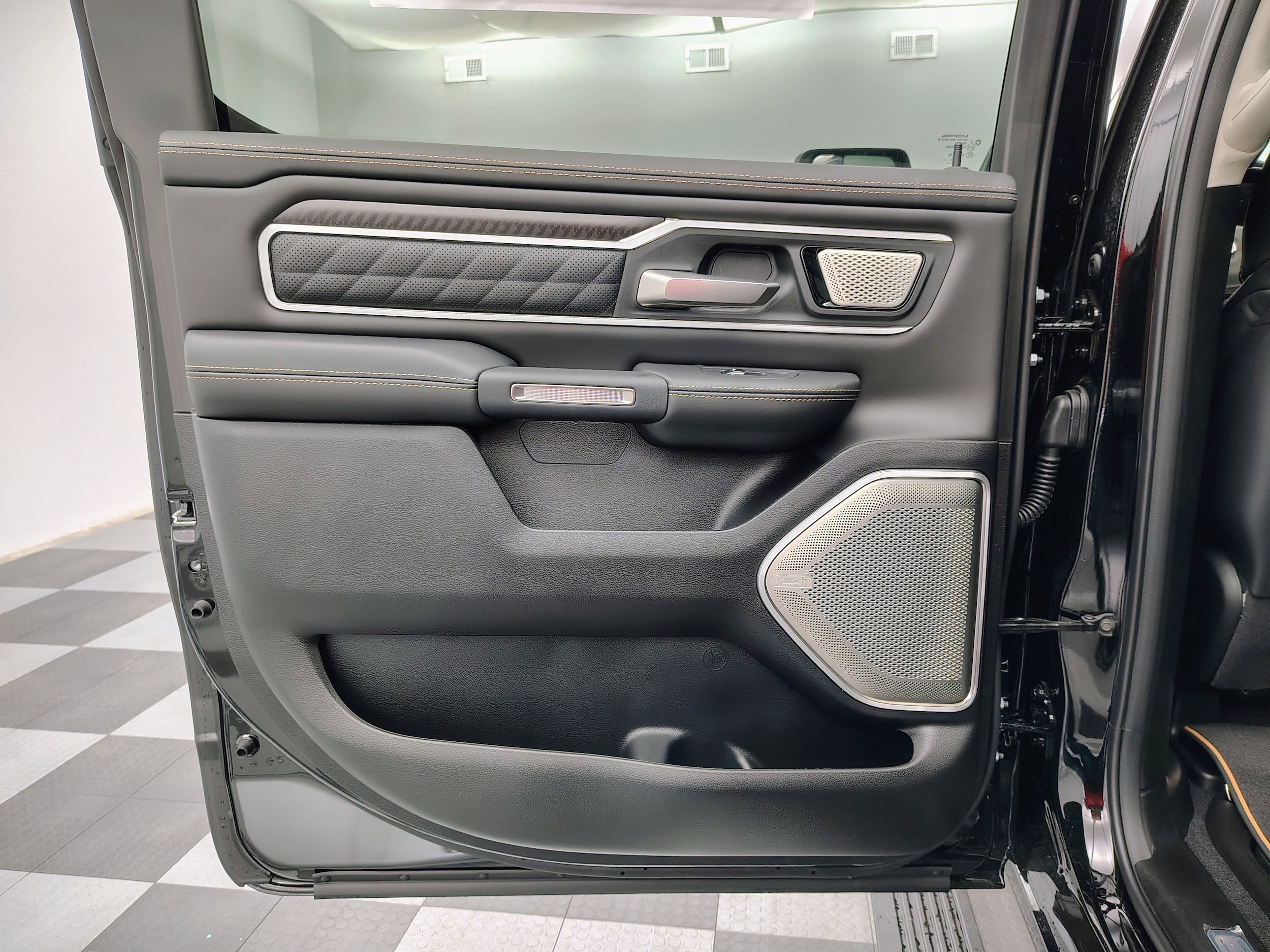 2026 RAM 1500 Tungsten - Photo 32