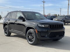 2025 Jeep Grand Cherokee Altitude SUV