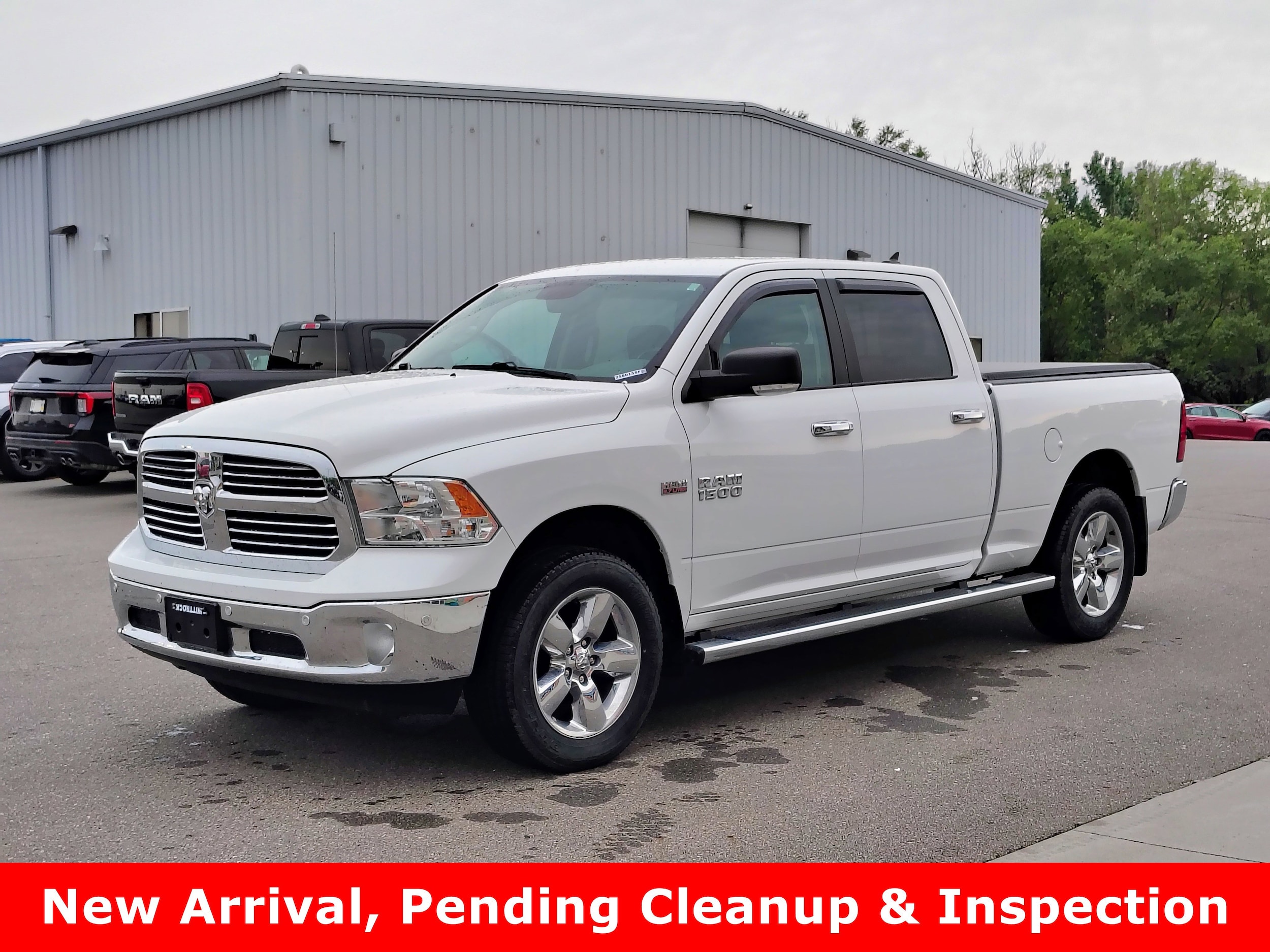 2016 RAM 1500 Big Horn 4x4 Crew Cab 6'4's photo
