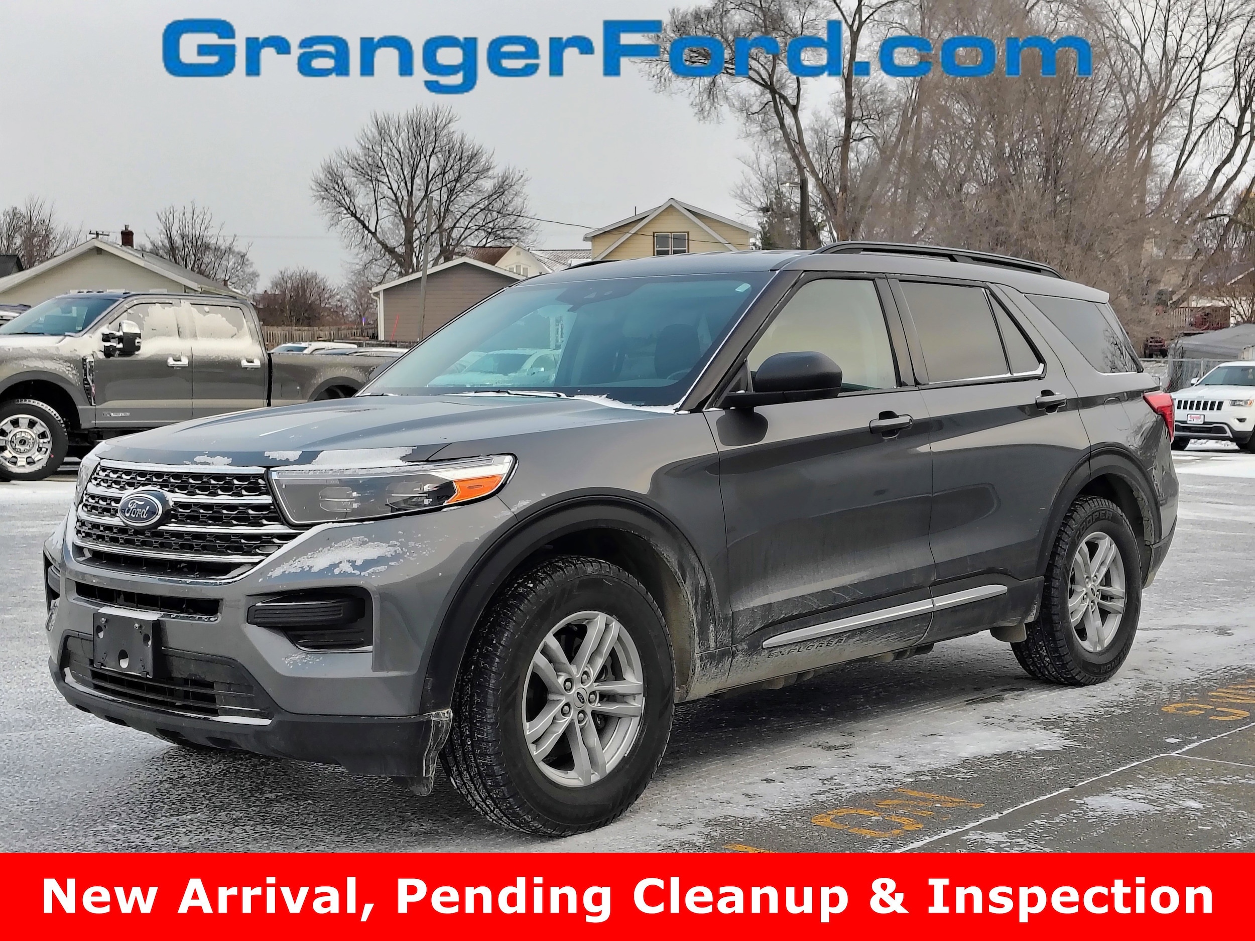 2022 Ford Explorer XLT's photo