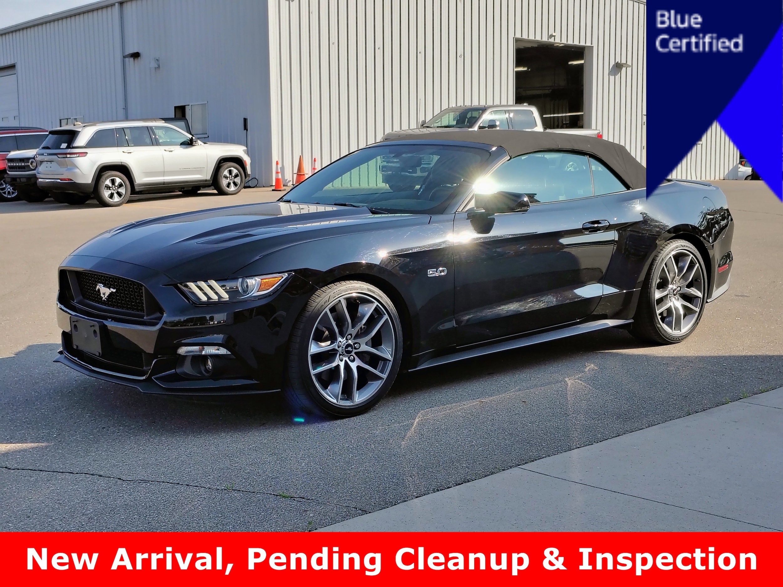 2017 Ford Mustang GT Convertible Premium's photo