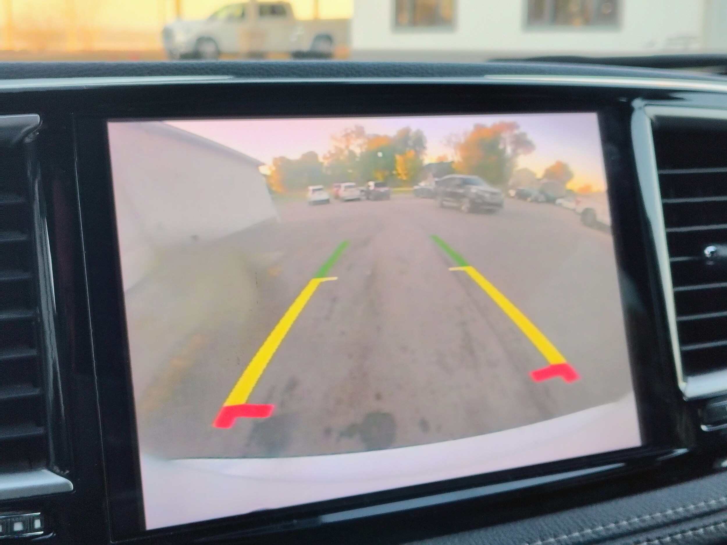 2021 Chrysler Pacifica Touring L photo 3