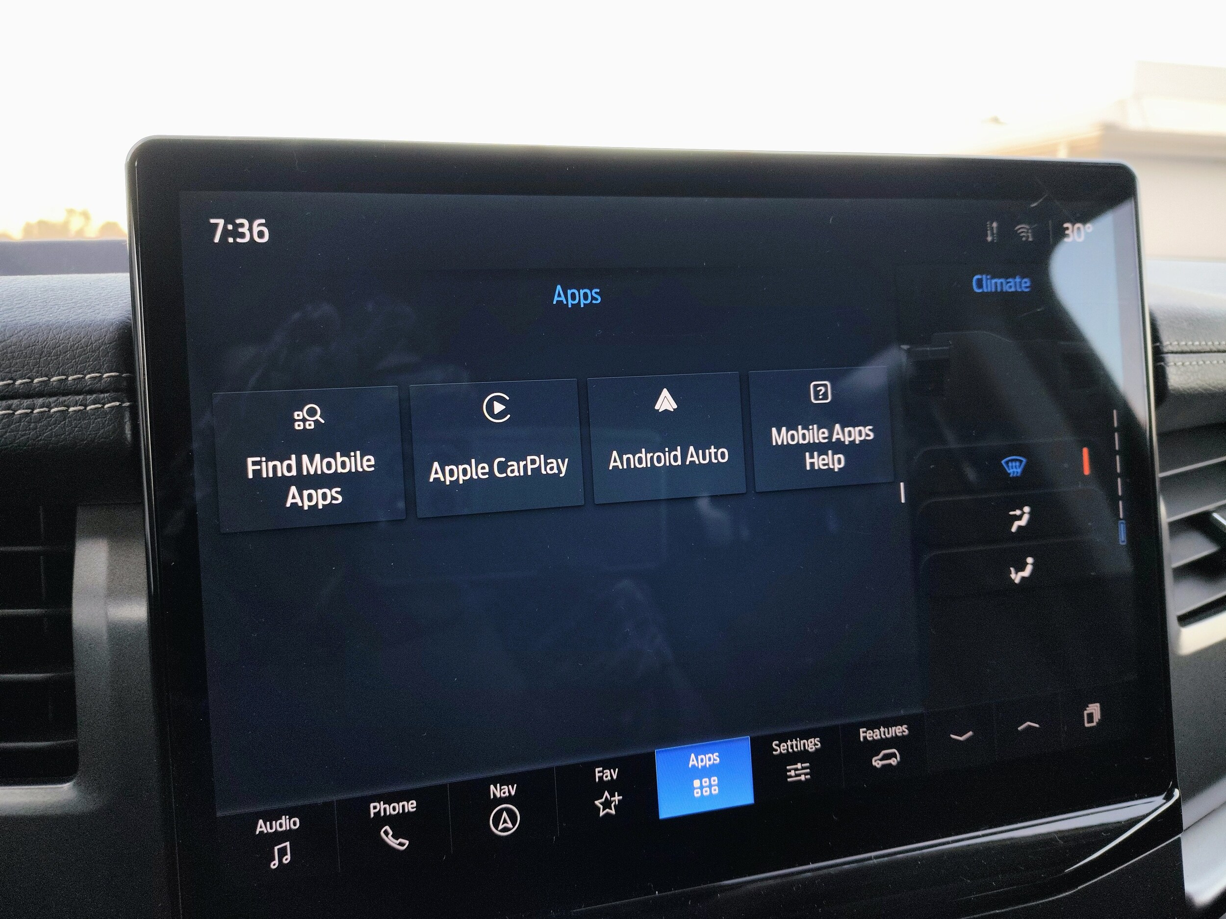 2024 Ford Expedition MAX XLT photo 4