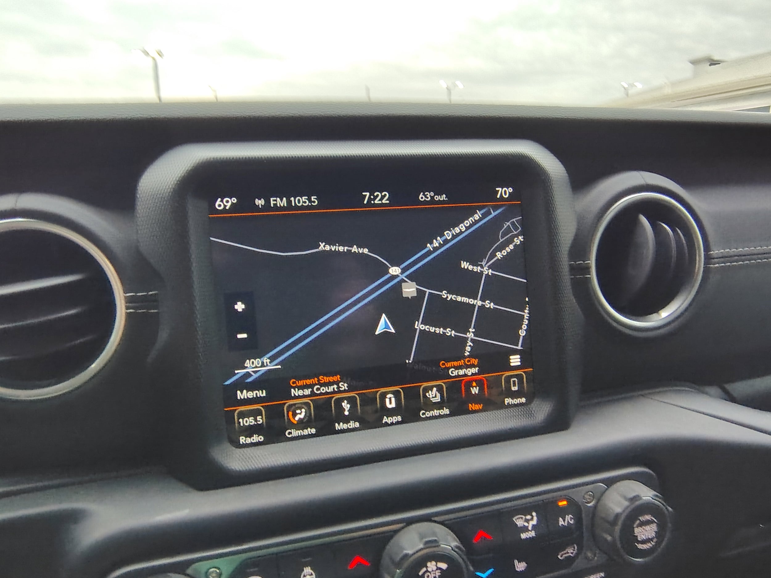 2018 Jeep Wrangler Unlimited Sahara photo 3
