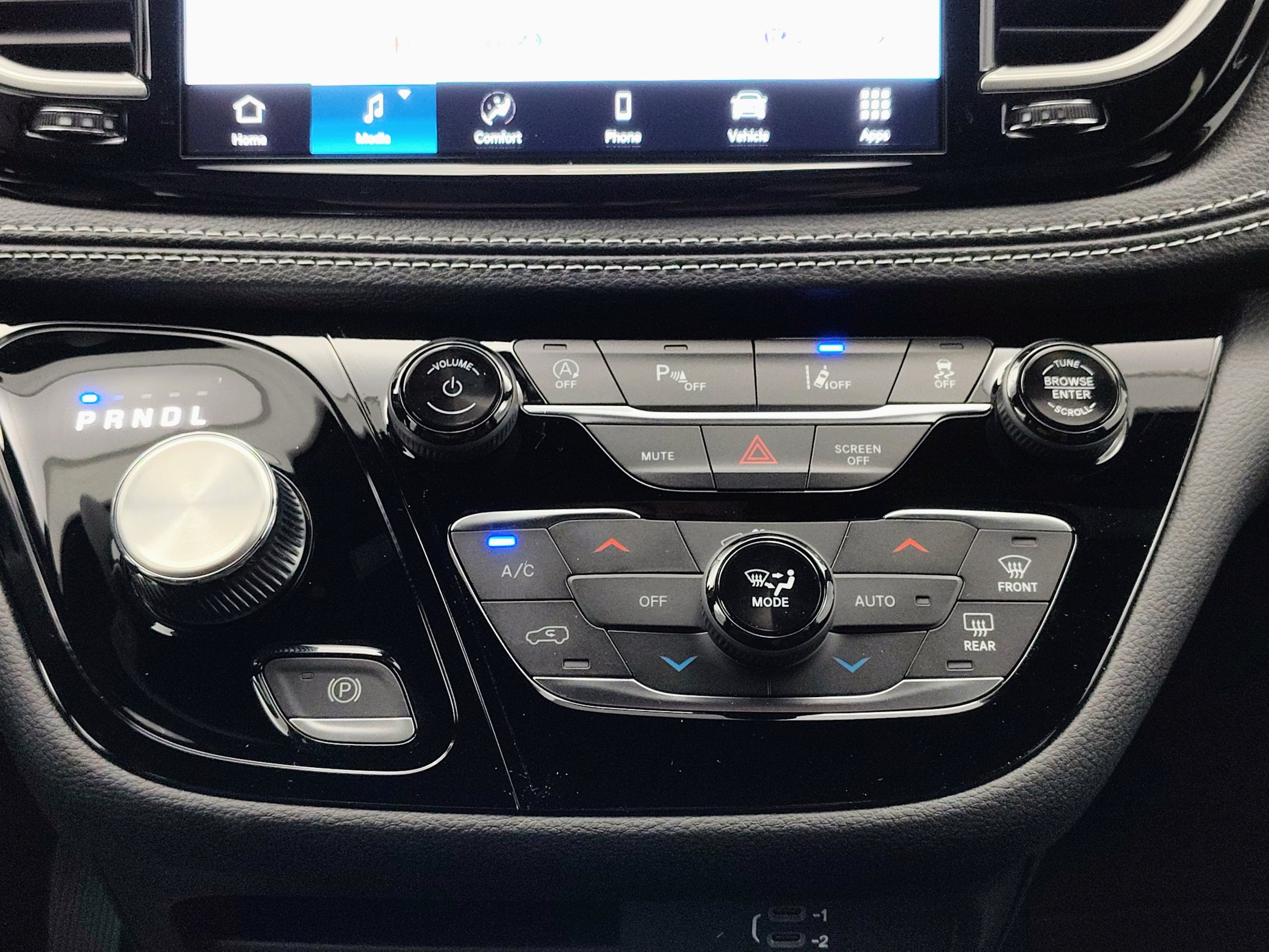 2026 Chrysler Pacifica Select - Photo 34