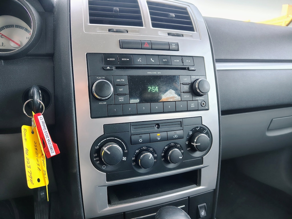 Used 2010 Dodge Charger SXT Car