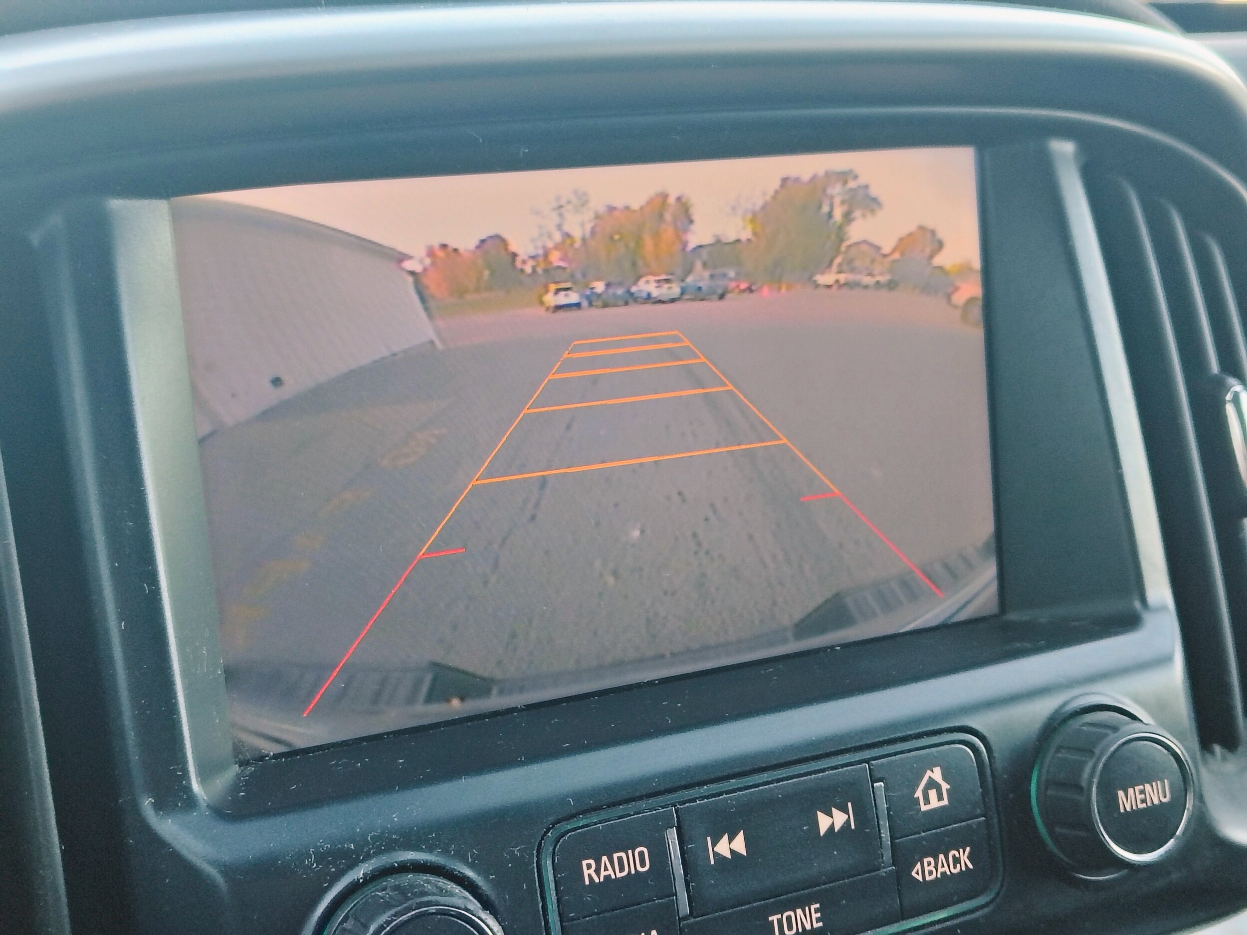 2015 Chevrolet Colorado LT photo 3