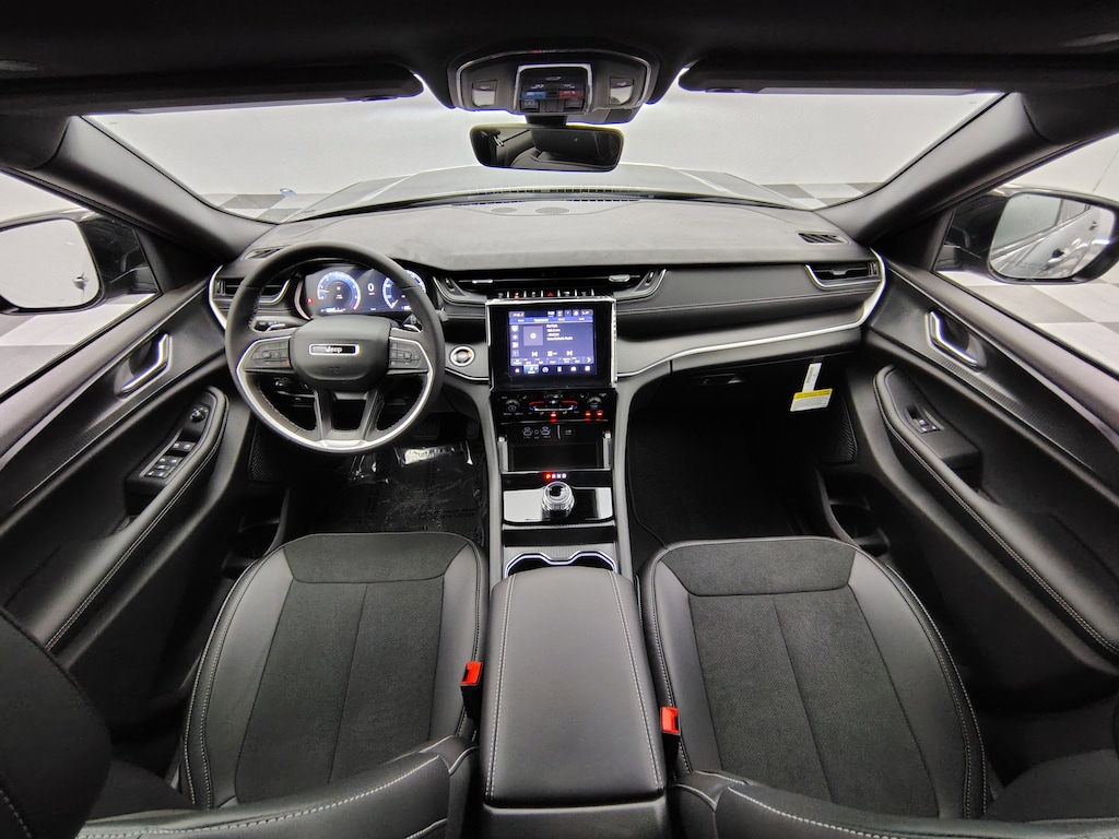 New 2025 Jeep Grand Cherokee L Altitude X SUV