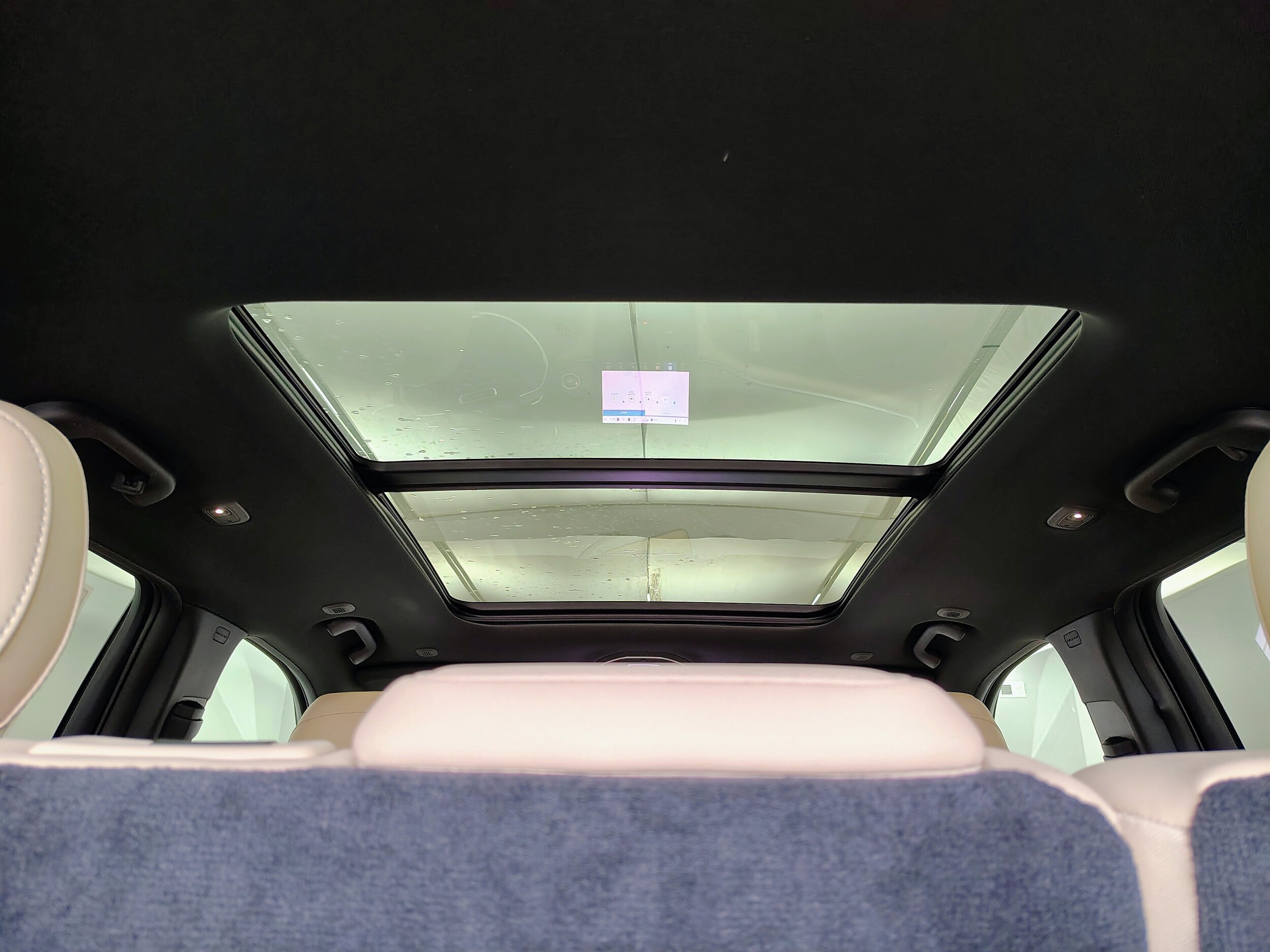 2025 Jeep Grand Cherokee Limited photo 3