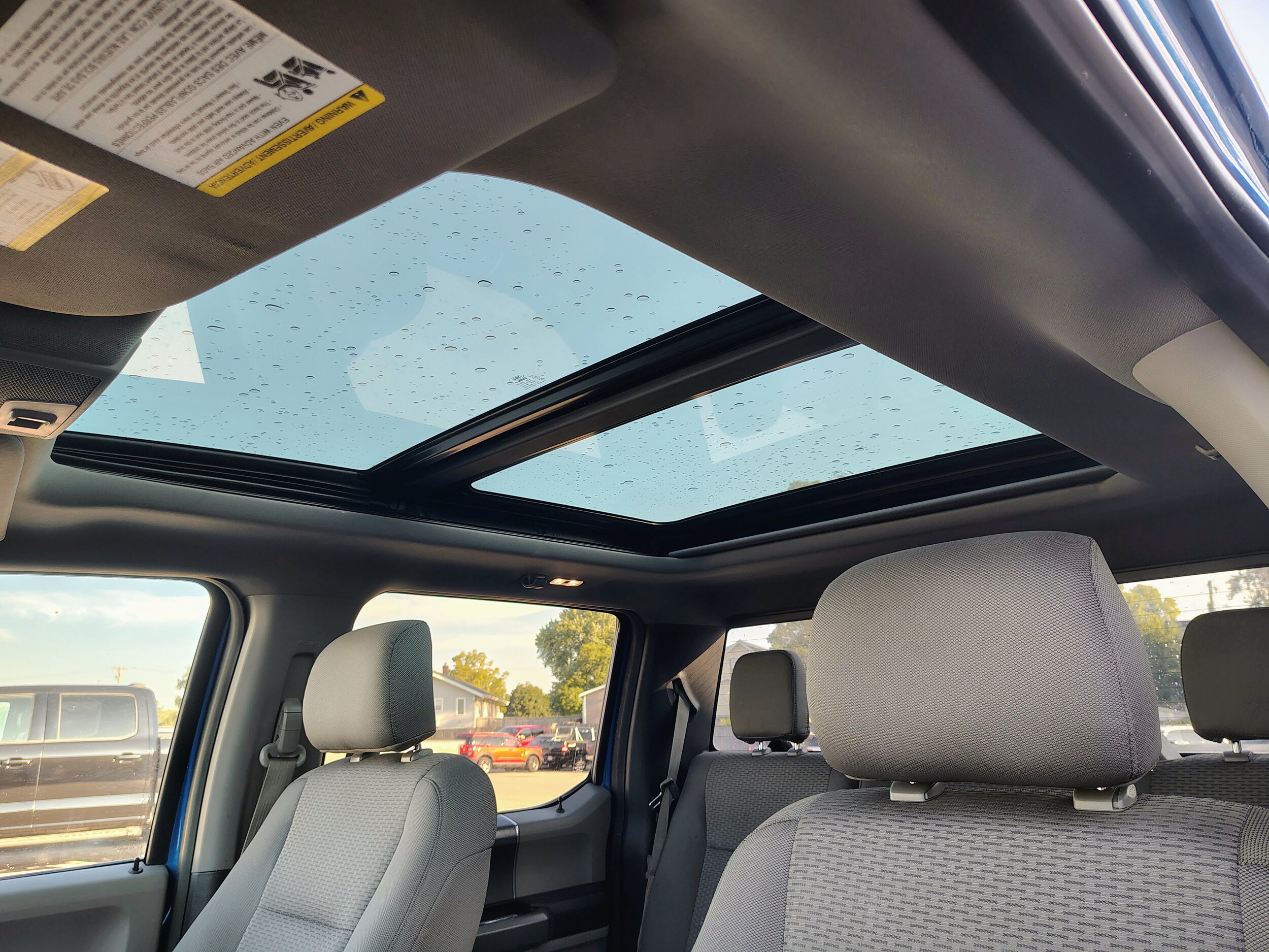 2015 Ford F-150 XLT photo 3