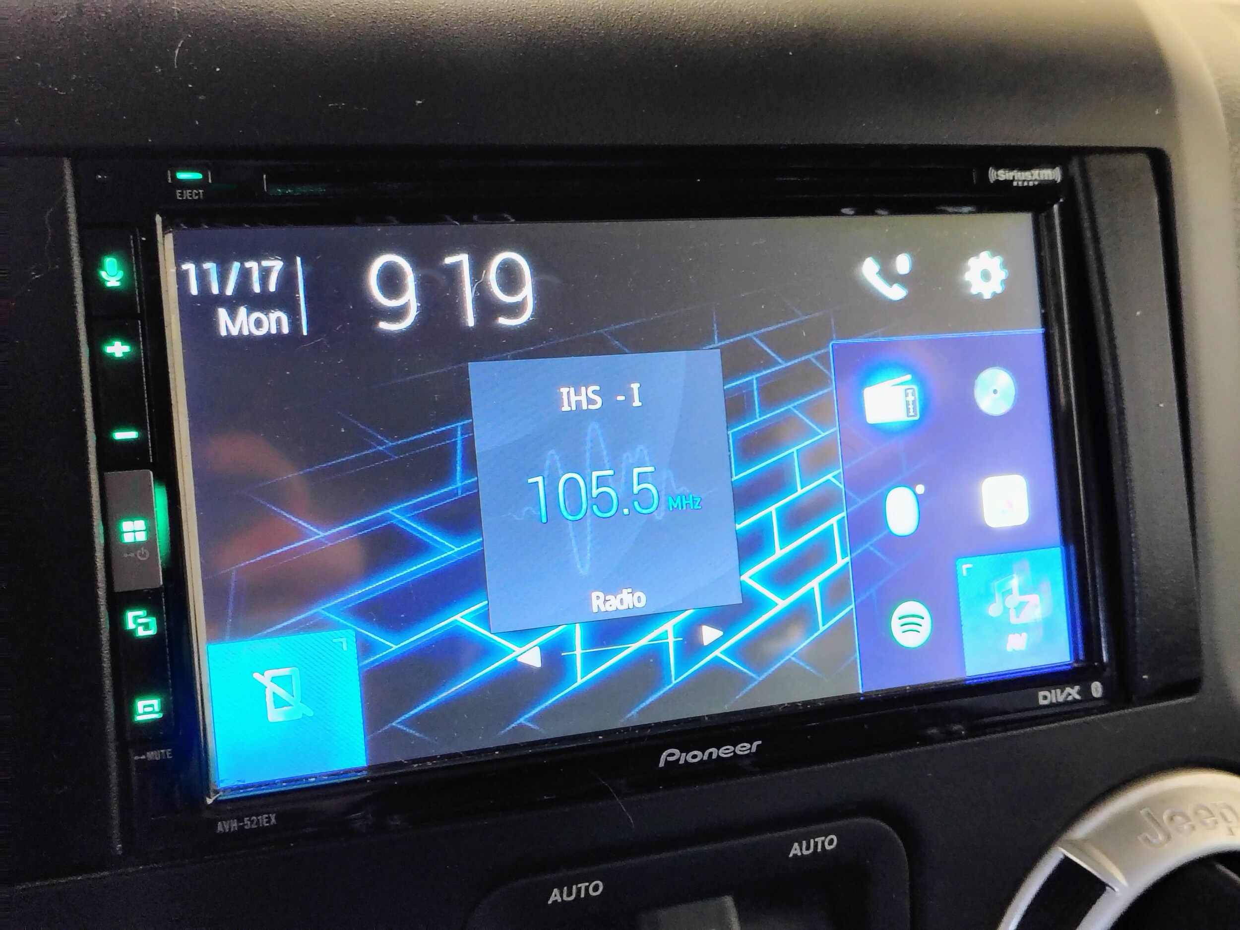 2013 Jeep Wrangler Unlimited Sport Freedom photo 3