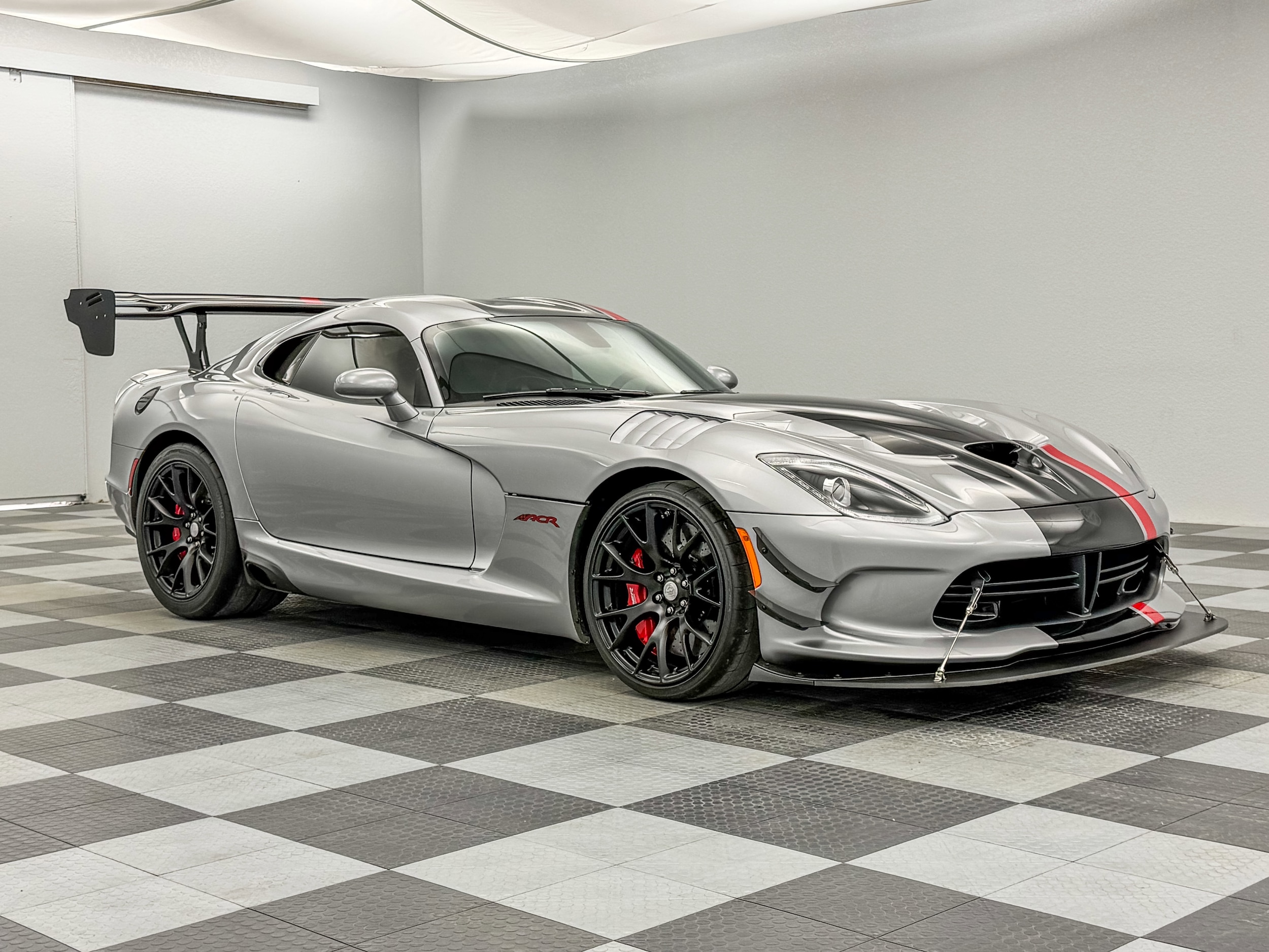 2016 Dodge Viper ACR's photo