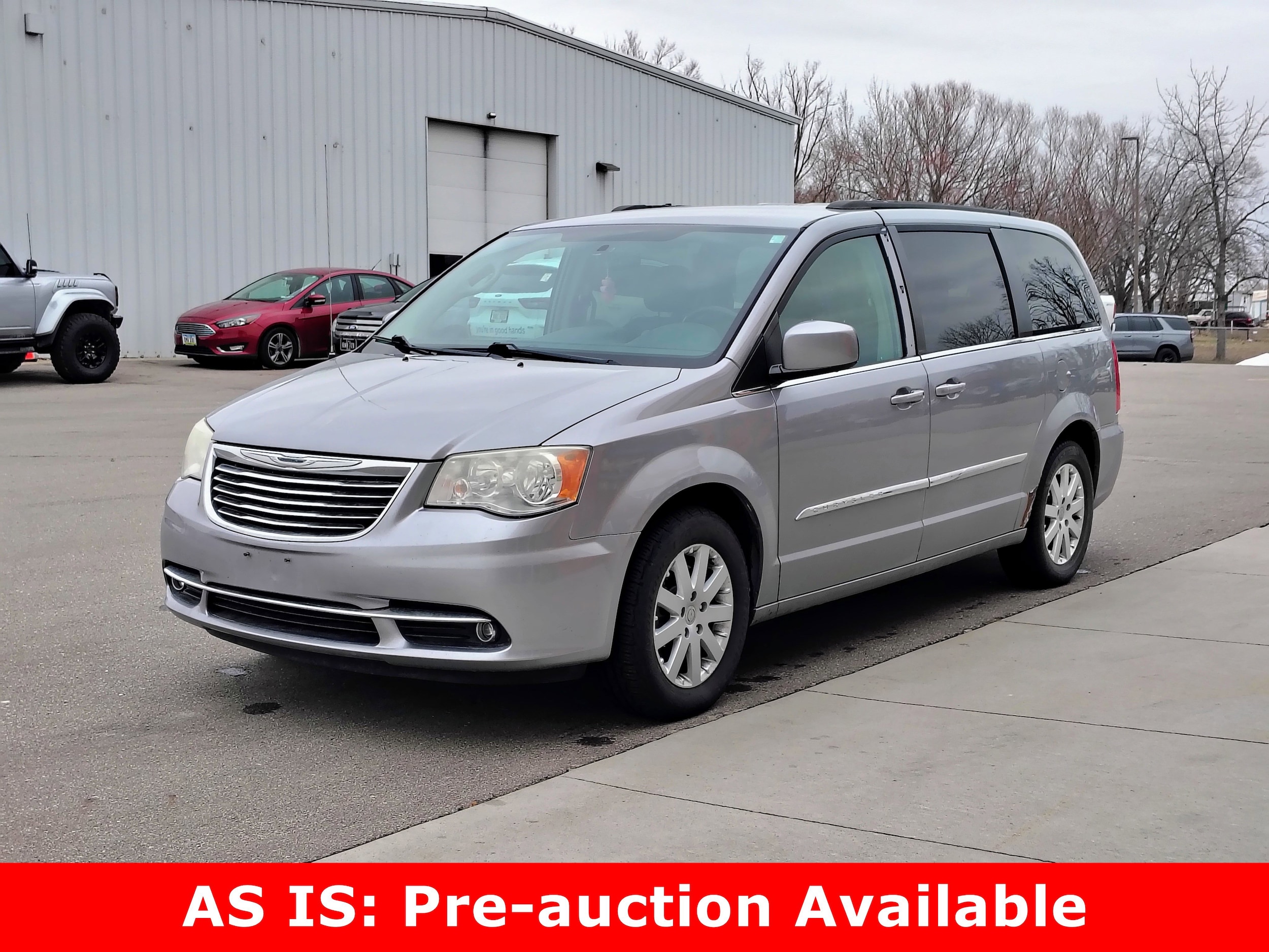 2013 Chrysler Town & Country Touring