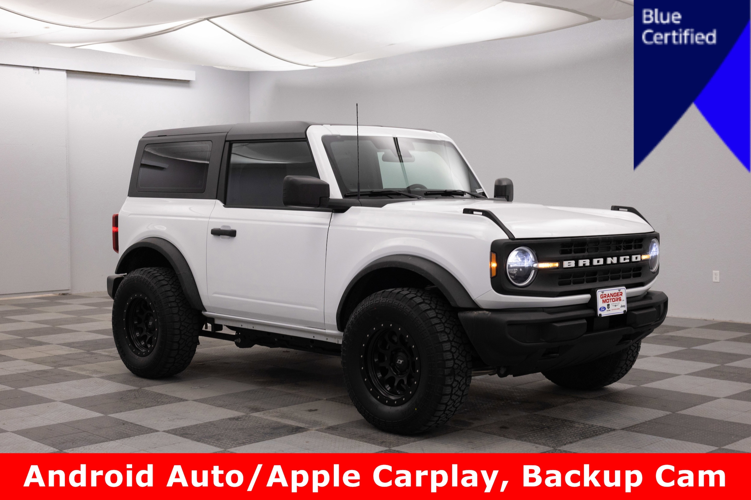 2025 Ford Bronco Base 4x4's photo