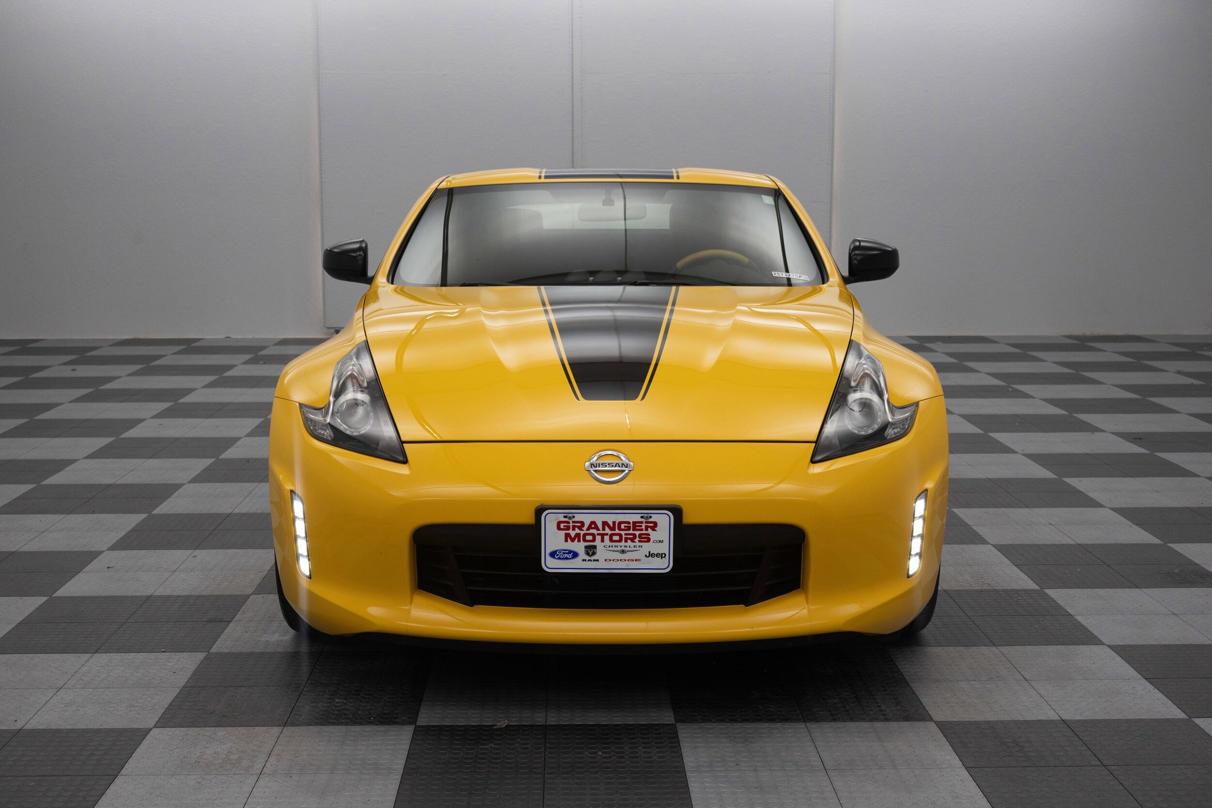 2018 Nissan 370Z Base photo 3