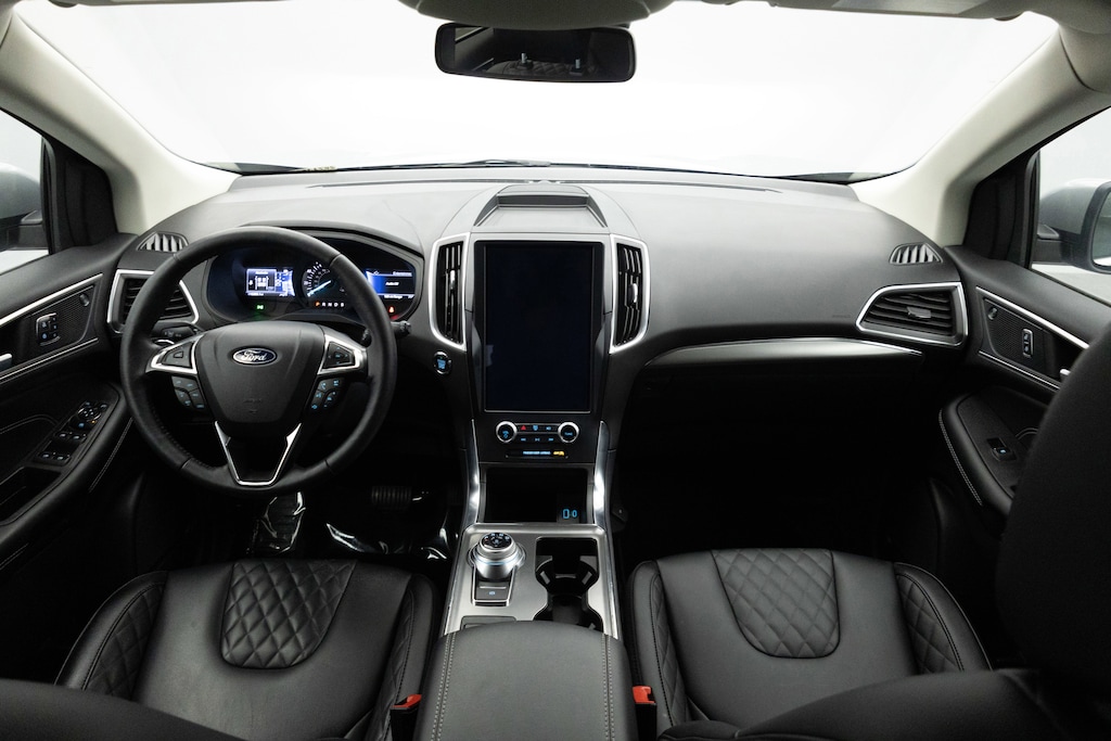 Used 2024 Ford Edge Titanium SUV