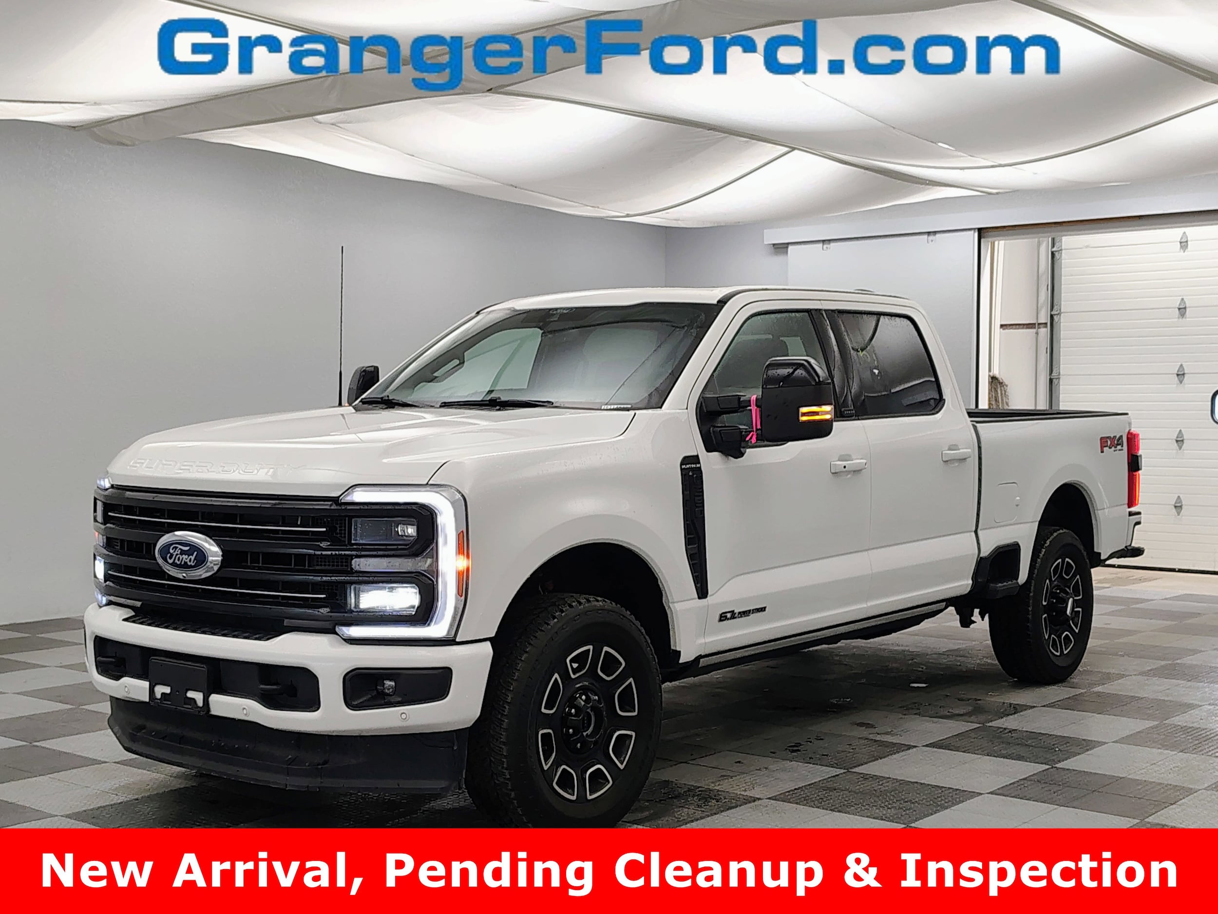 2025 Ford F-350 Platinum 4x4 Crew Cab 160 in SRW's photo